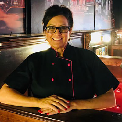 Julie Schoenherr